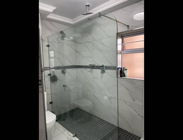 2 BEDROOM FLAT FOR SALE IN MORNINGSIDE